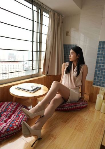 白昼美人电影_国语配音超清